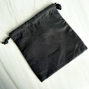 CHANEL Jewelry Gift Care Cosmetic Beauty Makeup Pouch Black Drawstring Bag